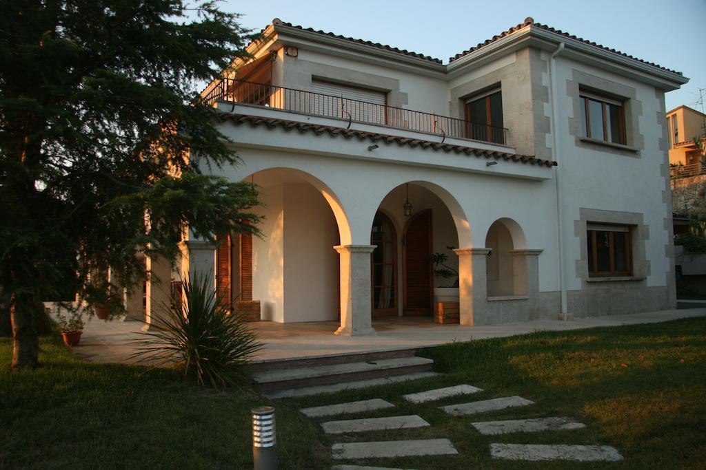 Villa Montjuic Girona Жирона Экстерьер фото